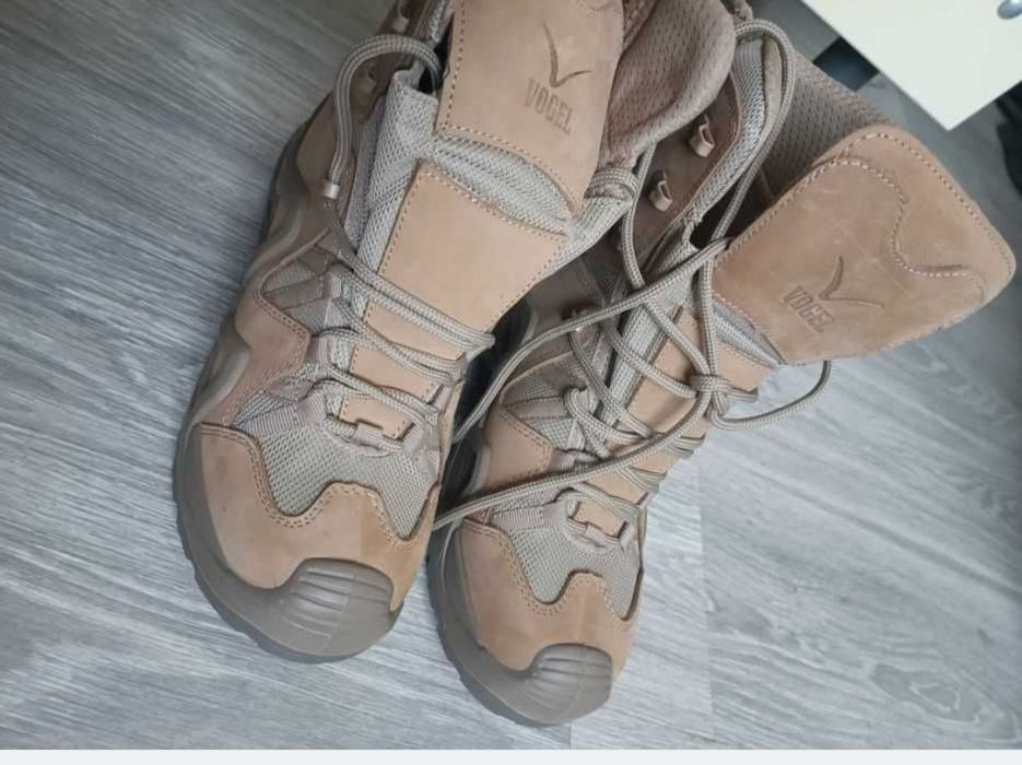 Чоловічі тактичні черевики Vogel Бежеві