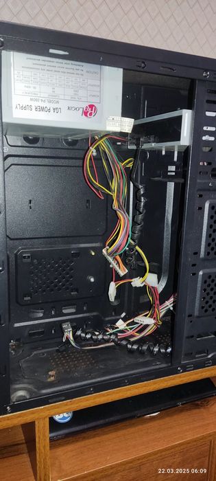 Офисный компьютер или на запчасти