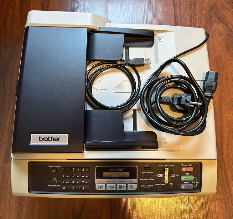 Impressora Multifunções Brother MFC-240c