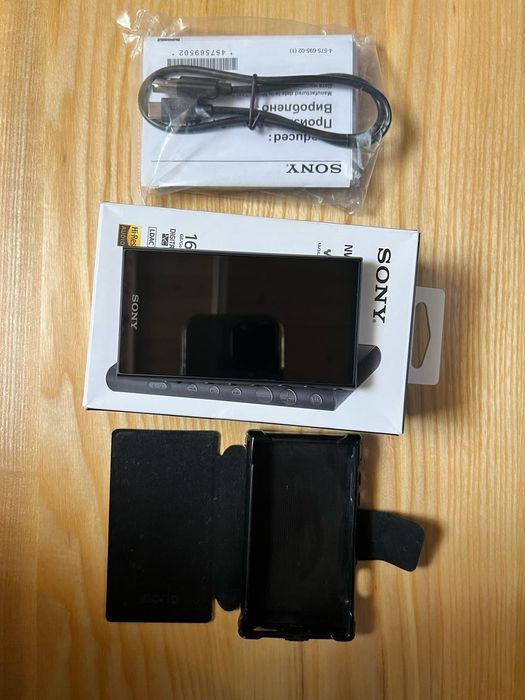 Sony  walkman   A 105