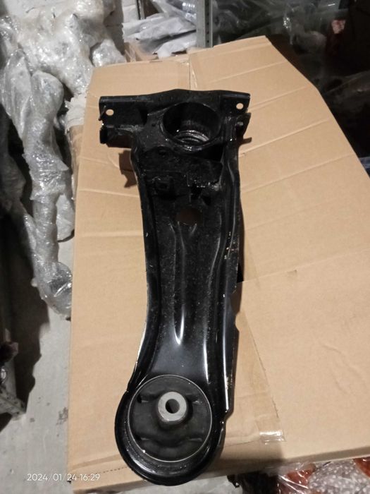 Рычаг подвески задний правый mitsubishi outlander, mr519030 Б/У