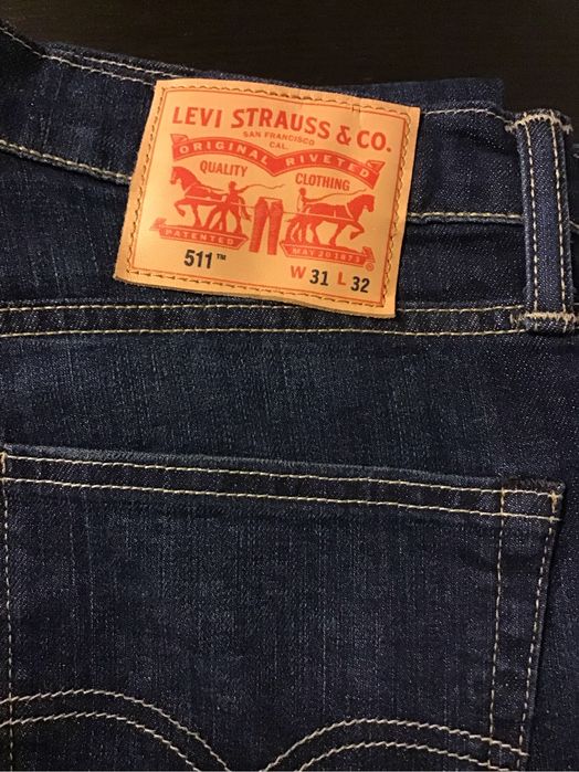 Calça Levi’s 511 tam 31