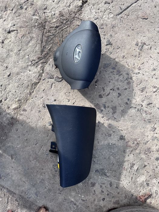 Безпека Air Bag Hyundai i10, Подушка в руль, подушка в панель