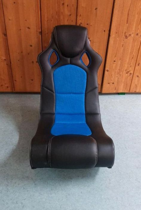 Геймерське крісло-качалка з аудіосистемою для ігор та релаксу