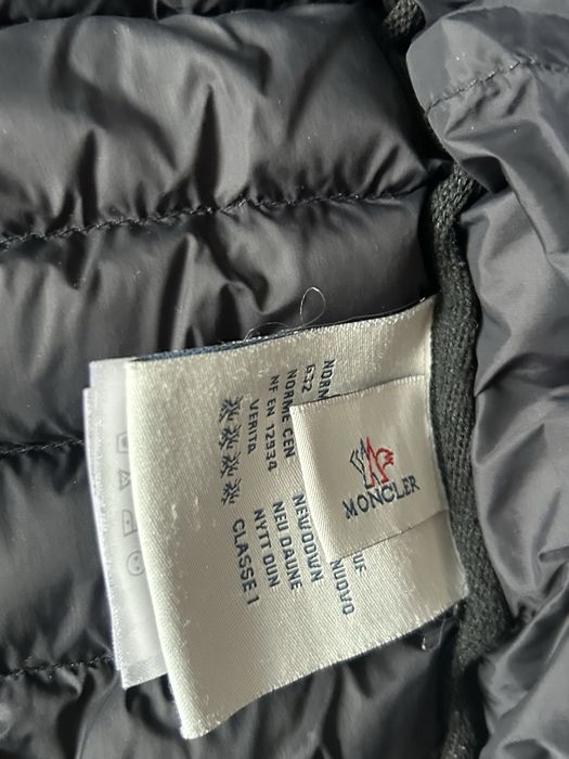 Пуховик Moncler хл 9/10 легит