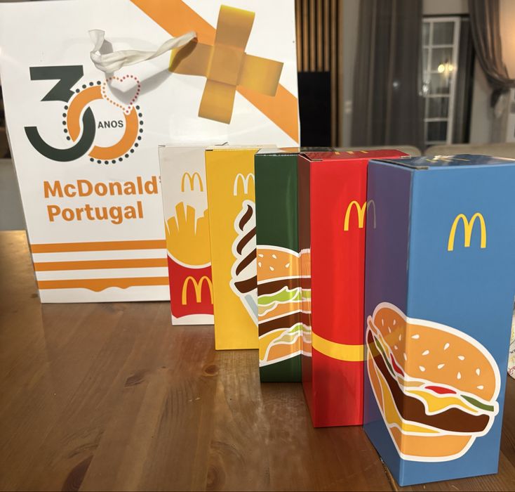 Garrafas coleçã MCDonalds 30 anos