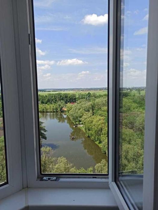 Без% Продаж квартири Чабани Центр 50м2