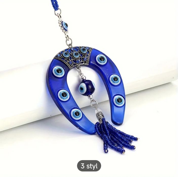 Niebieska Zawieszka z frędzliem w kształcie podkowy z oczkiem szczęści