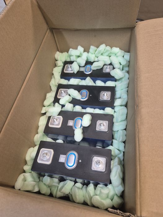 Комірки акумулятор lifepo4