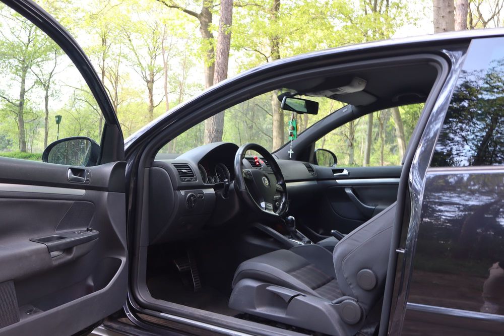 Volkswagen golf 5 GTI