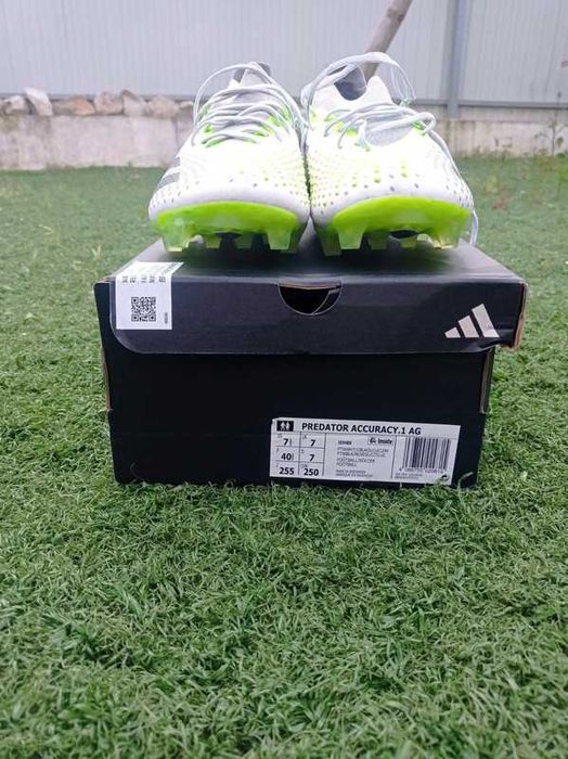 Chuteiras Predator Accuracy .1 AG 40 2/3 elite