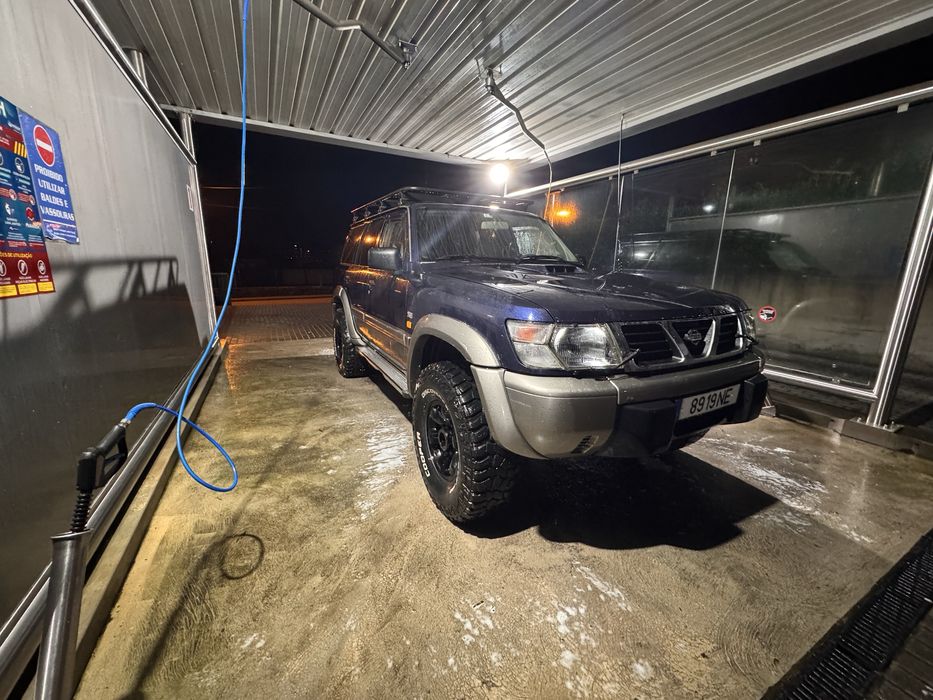 Nissan patrol GR y61
