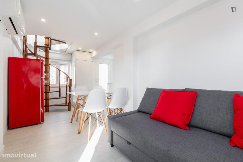 House with 2 Bedrooms – Located in Nazaré
