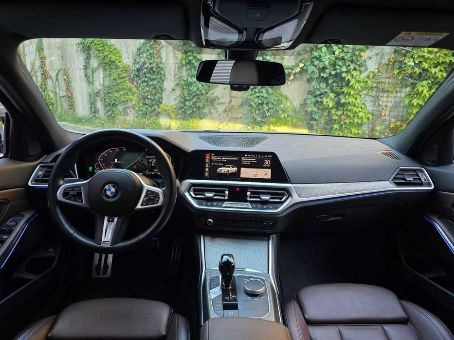 Продам BMW 3 Series 2022. Можна в розстрочку, під викуп.