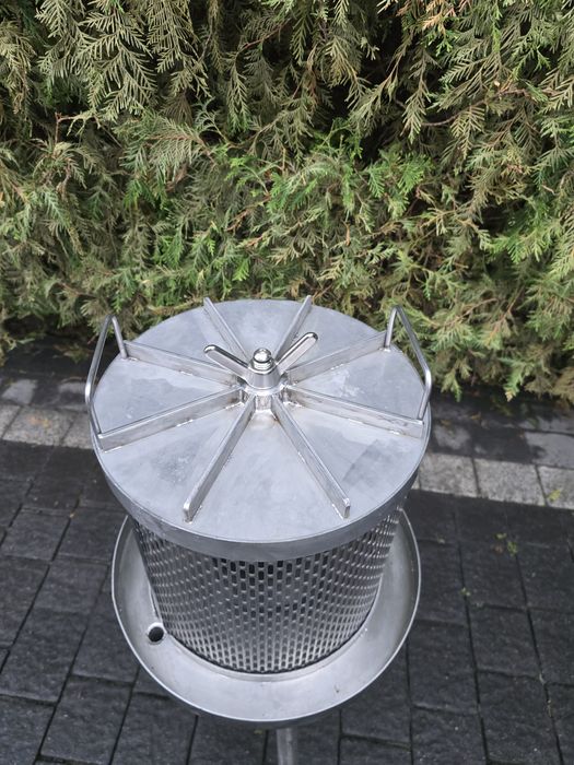 Hydroprasa wyciskarka prasa do owoców porzeczek  jabłek malin winogron