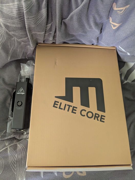 Behringer Powerplay P2 Elite Core EC-PMA
