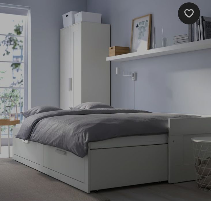 Cama individual ou dupla + 2 colchões