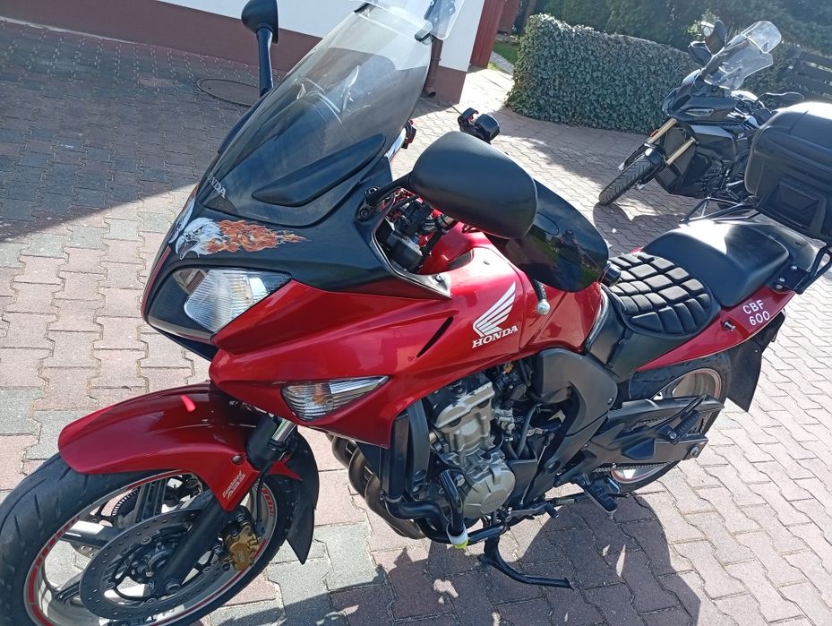 Sprzedam Piękną Hondę CBF 600