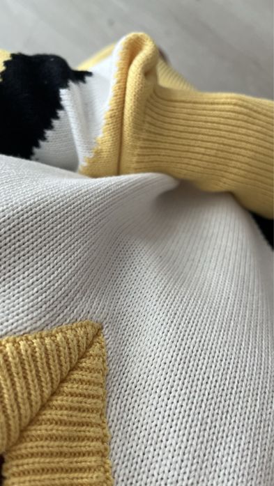 Sweter sukienka tynika PIU PerTe S zolta w geometryczne wzory