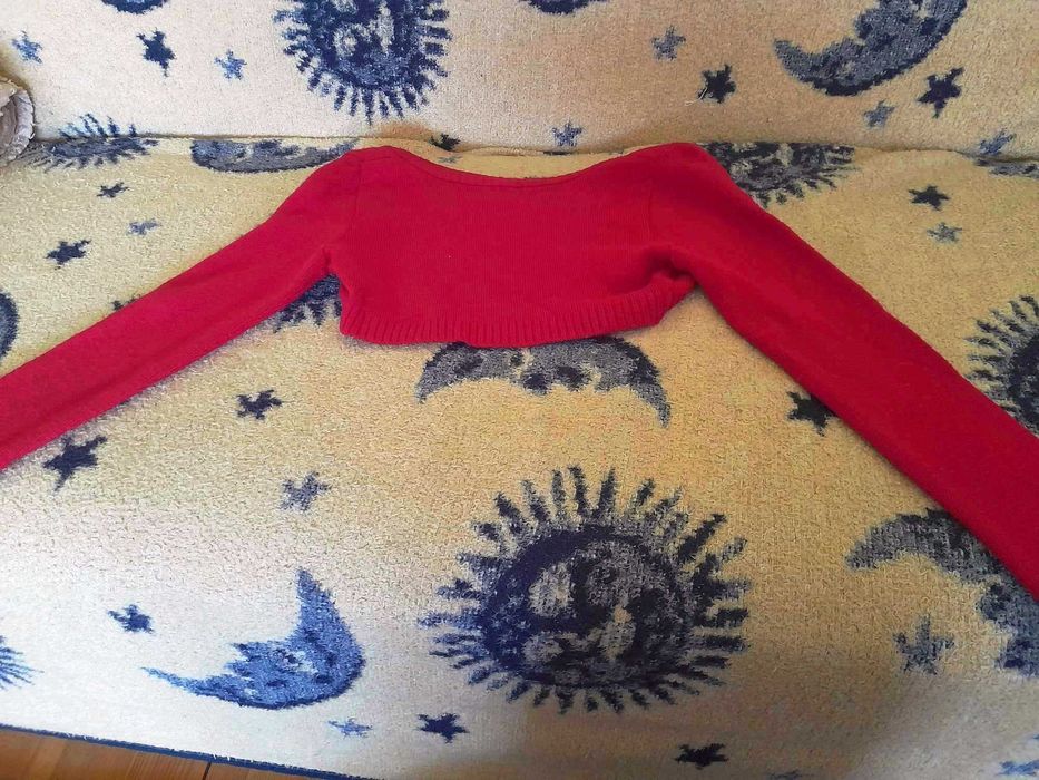 Sweterek bolerko  damski  rozmiar  M