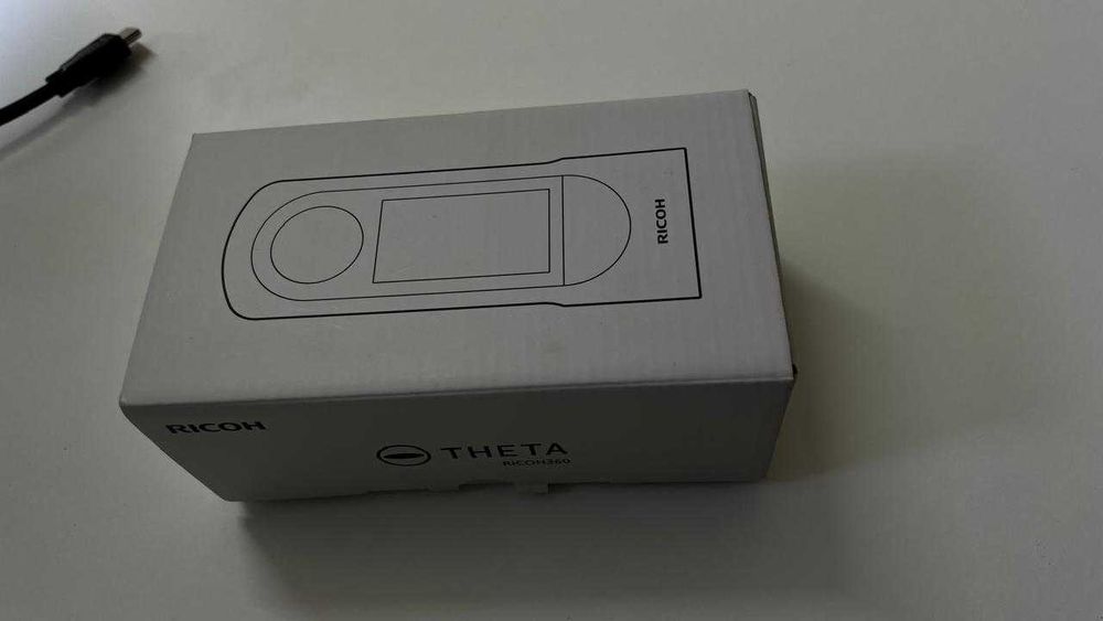 Câmara 360º Ricoh Theta X – Como Nova! | RAW | 5.7K64738044884482121