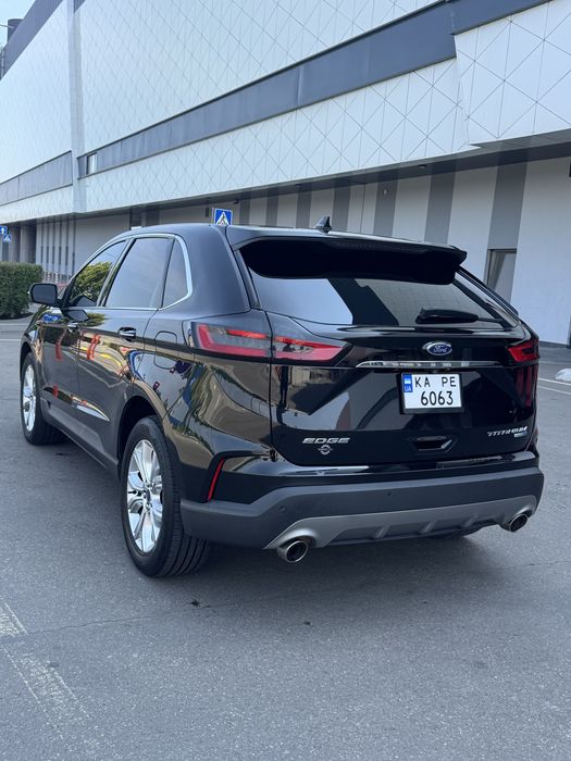 Продаю Ford Edge 2019 Titanium