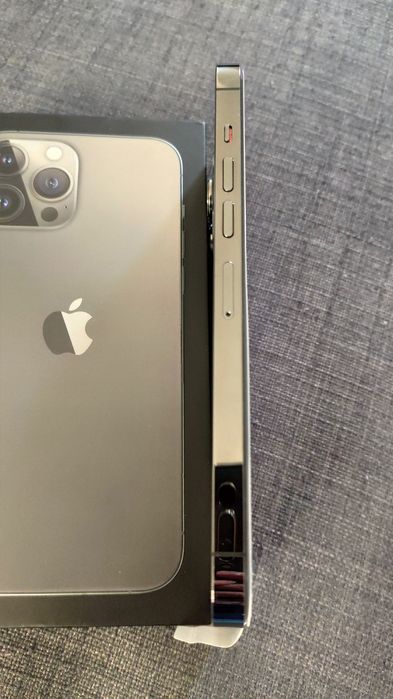 iPhone 13 Pro Max + MUITOS EXTRAS
