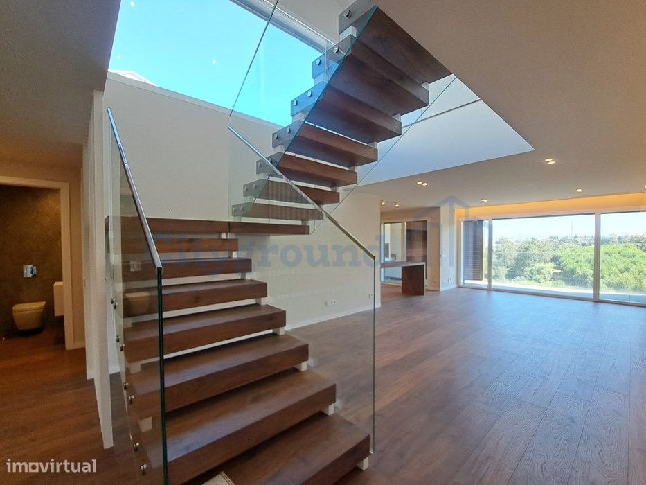 Apartamento T3 Duplex na cidade de Leiria com 3 suítes e vista para...