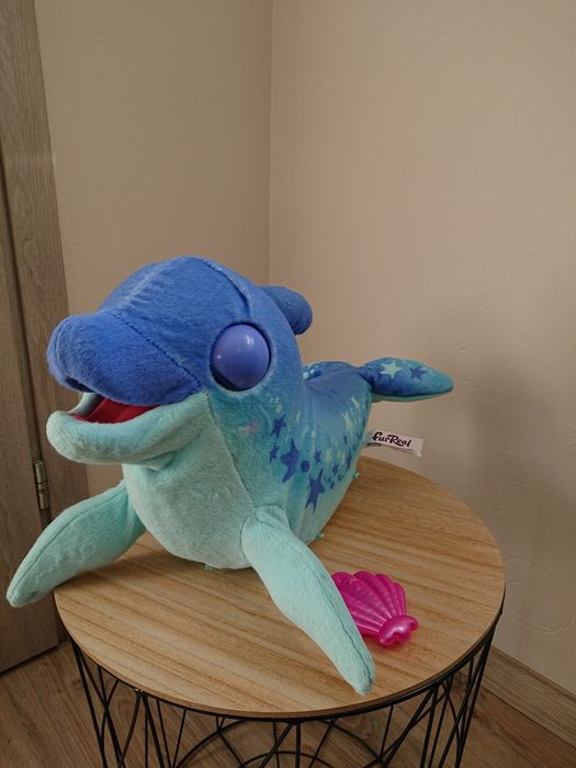Gadająca zabawka interaktywna Hasbro Furreal Delfin dźwięki jak Szumiś