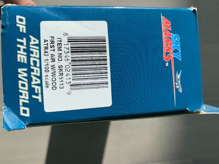 First Air ATR-42 C-FTIK Skymarks 1/100 avião