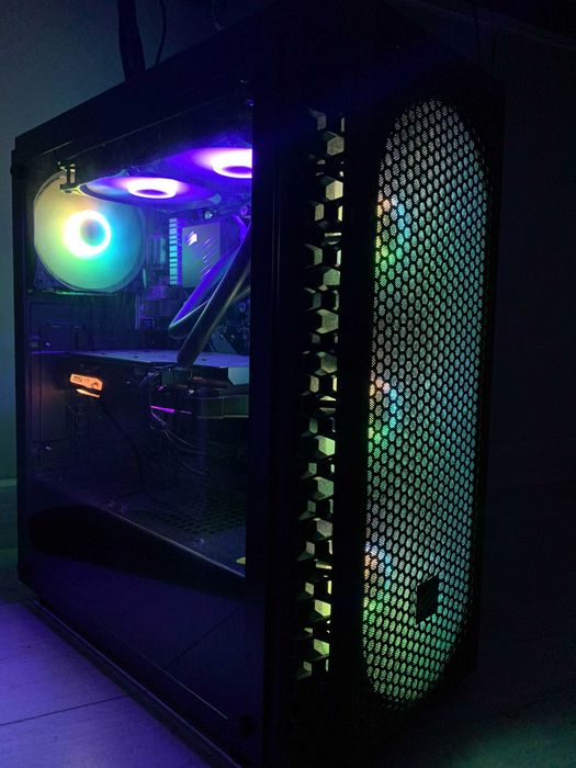 Komputer Gamingowy Ryzen 7 2700X / GTX 1660 6GB / 16GB RAM / SSD / RGB