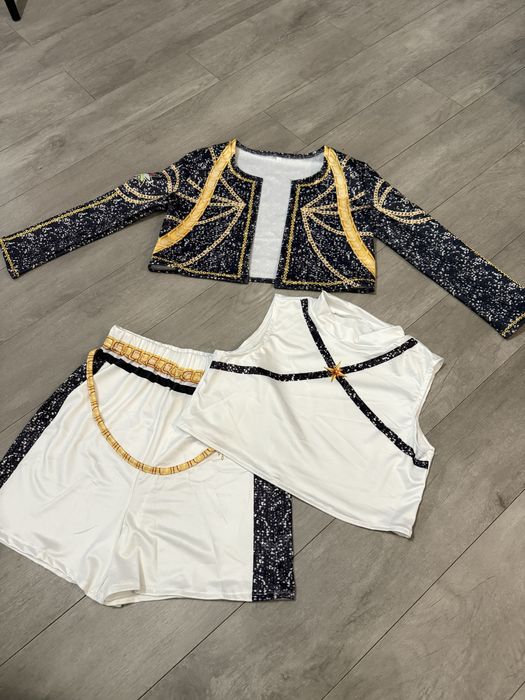 Stroj Rumi Łowczynie Demonow Huntrix Golden