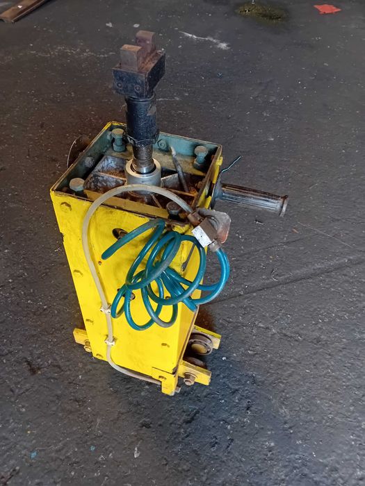 Equipamento pneumático.