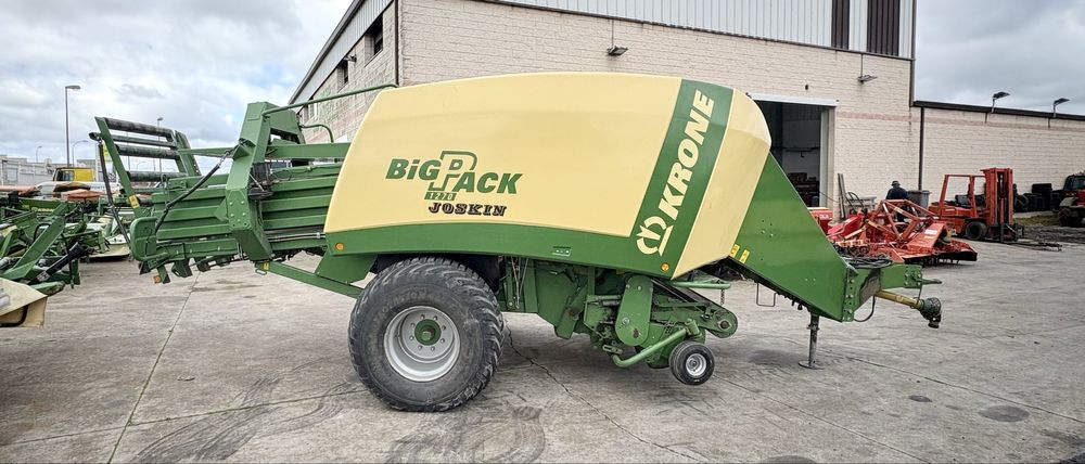 enfardadeira gigante krone