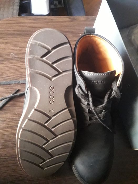 Ботинки Ecco демісезонні 41 розмір.