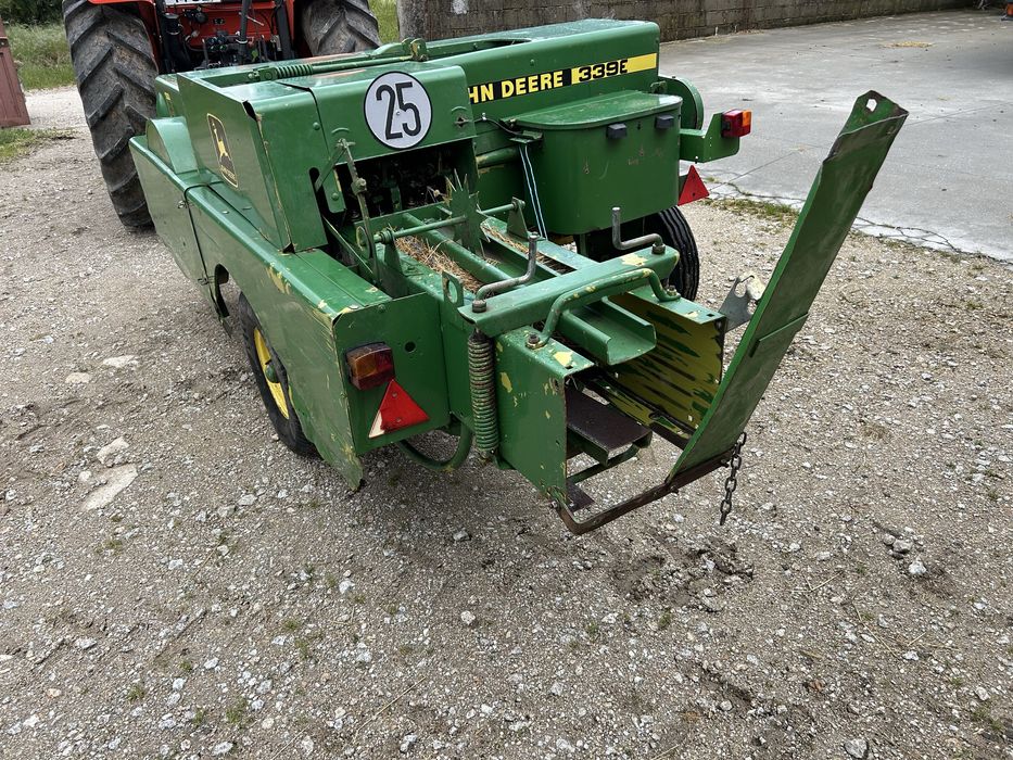 Enfardadeira John Deere 339E