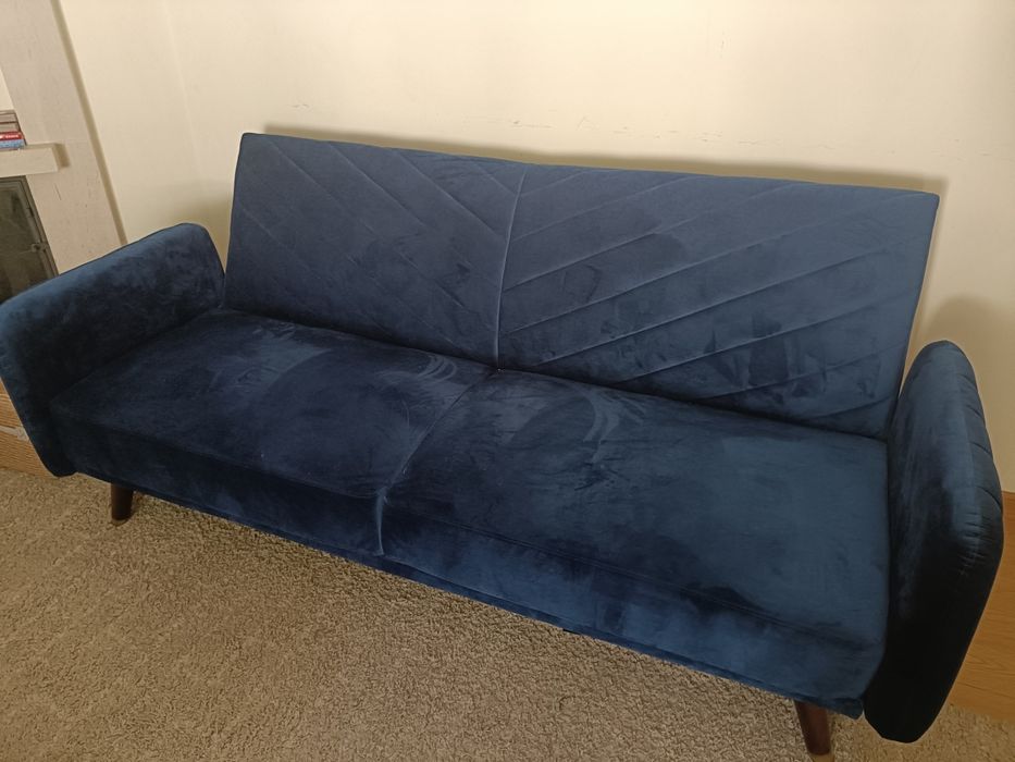 Sofá cama azul JYSK praticamente novo