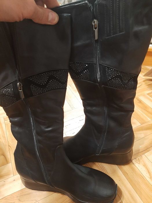 Женские сапоги р40 (кожа) зима