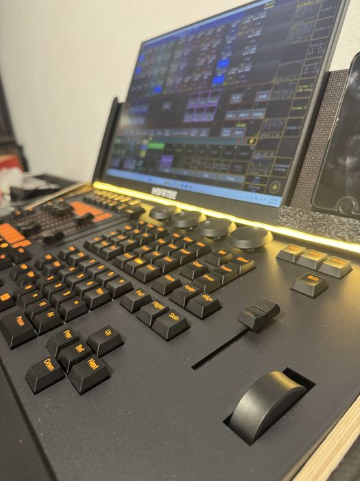 Mesa de ilumicação MA2 compacta