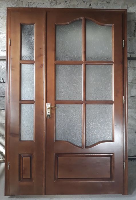 Двері з масиву.Вхідні та міжкімнатні.Від виробника
