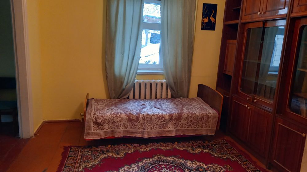 Здам окреммй будинок на Крошні, на короткий термін