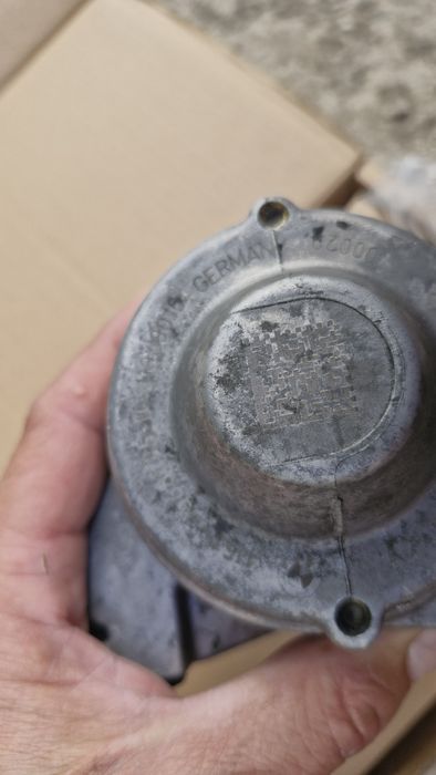 Помпа бмв е 70 3.0 si. N52B30