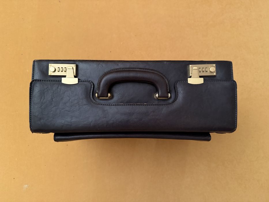 Mala vintage em pele