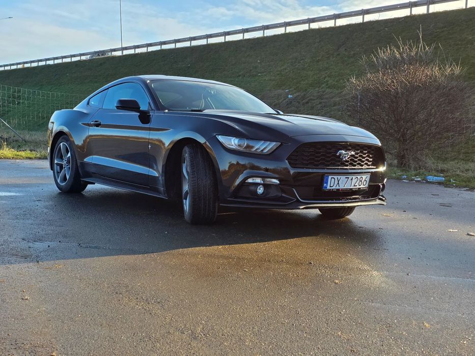 Ford Mustang Sprzedam Ford Mustang EcoBosst rocznik 2017
