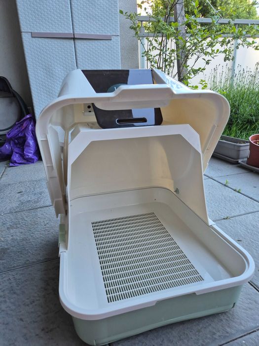 Kryta kuweta kooa z szufladą i sitem (Eco-Friendly)