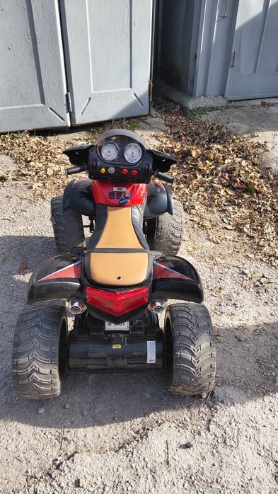 Дитячий квадроцикл