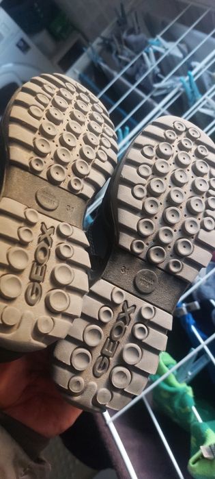 Tenis Geox N° 31 Usado poucas vezes faço entrega