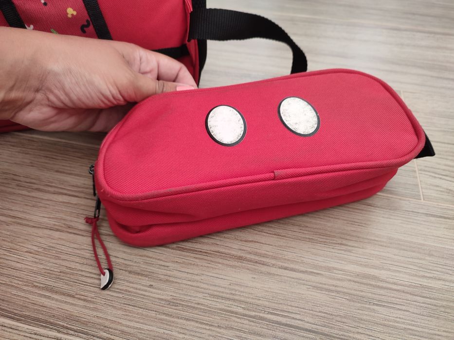 Mochila Escolar DISNEY Mickey It´S A Mickey Thing Vermelho