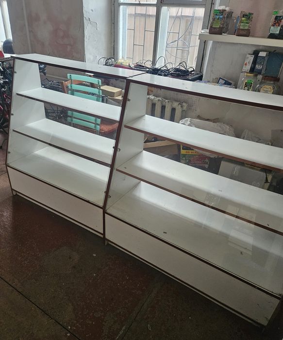 Продам вітрини б/у Зіньків бажано самовивіз