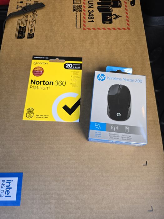 HP 15S-FQ5032NP Laptop (15.6'' - Intel Core i5-1235U - RAM: 16 GB -64741040047873124